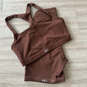 SET ACTIVE Luxform “Mocha” Sports Bra and Biker Shorts Set